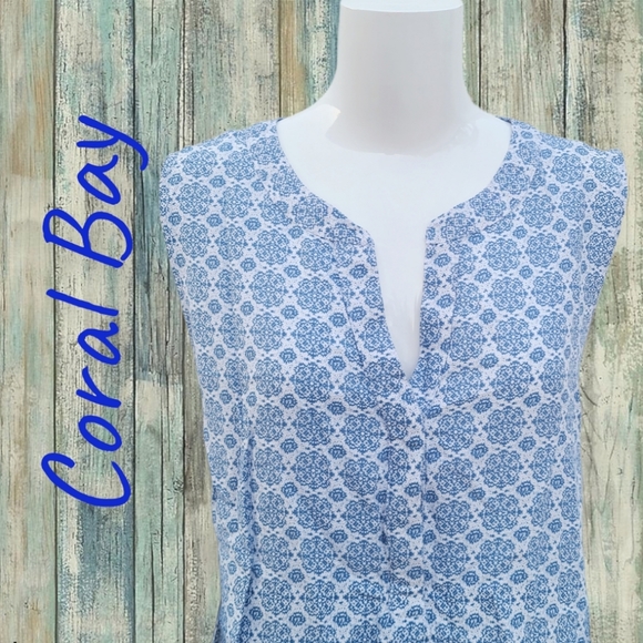 Coral Bay blue Sleeveless Blouse - Picture 5 of 6
